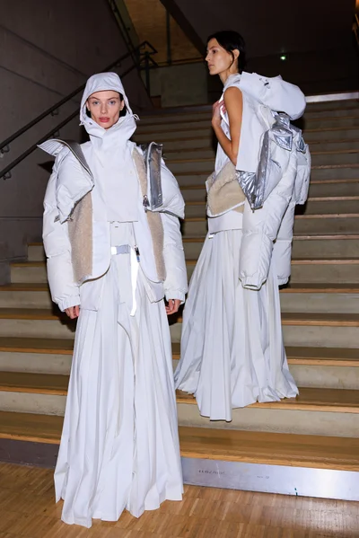 Look 7